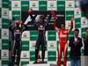 GP Brasile, Gara, Sebastian Vettel (GER), Red Bull Racing, RB6 vincitore, Mark Webber (AUS), Red Bull Racing, RB6 secondo, Fernando Alonso (ESP), Ferrari, F10 terzo e Christian Horner (GBR), Red Bull Racing, Sporting Director 