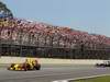 GP Brasile, Gara, Jenson Button (GBR), McLaren  Mercedes, MP4-25 e Michael Schumacher (GER), Mercedes GP  F1 Team, MGP W01 