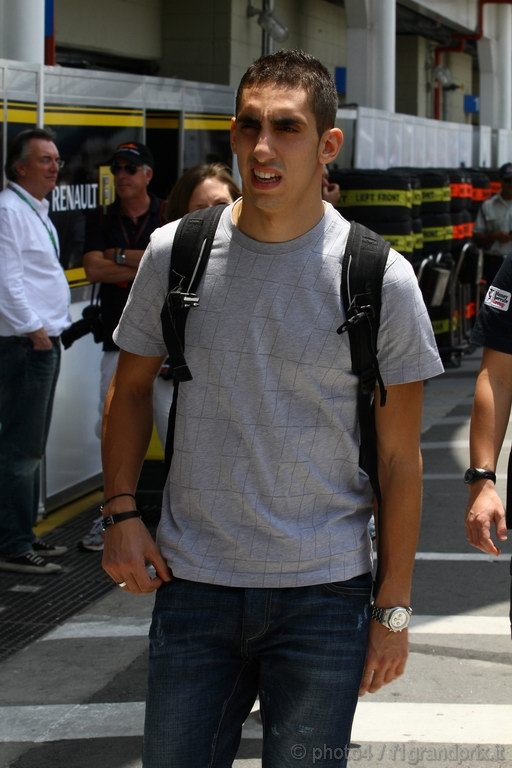 GP Brasile, Giovedi', Sébastien Buemi (SUI), Scuderia Toro Rosso, STR5 