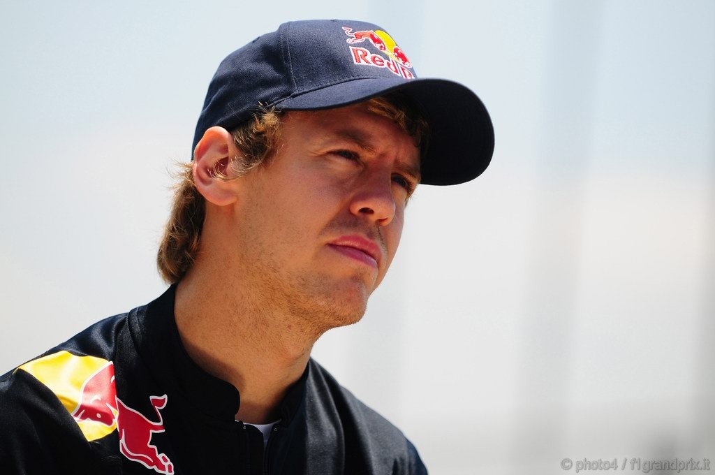 GP Brasile, Giovedi', Sebastian Vettel (GER), Red Bull Racing, RB6 