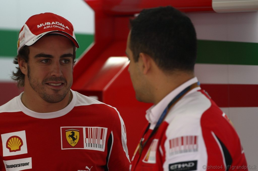 GP Brasile, Giovedi', Fernando Alonso (ESP), Ferrari, F10 