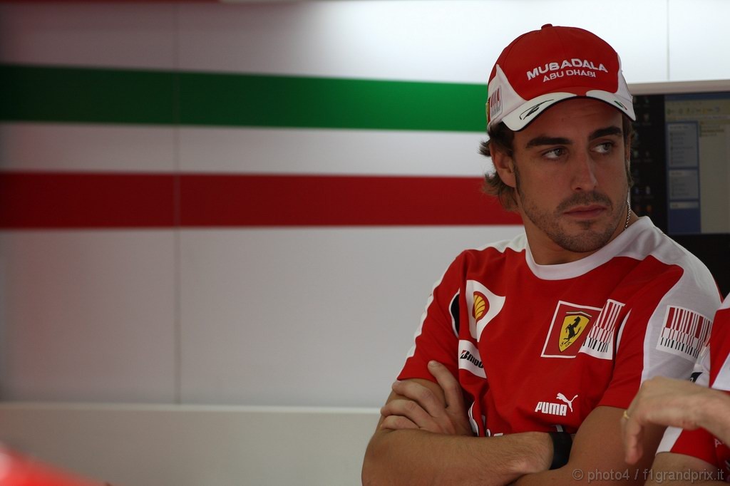 GP Brasile, Giovedi', Fernando Alonso (ESP), Ferrari, F10 