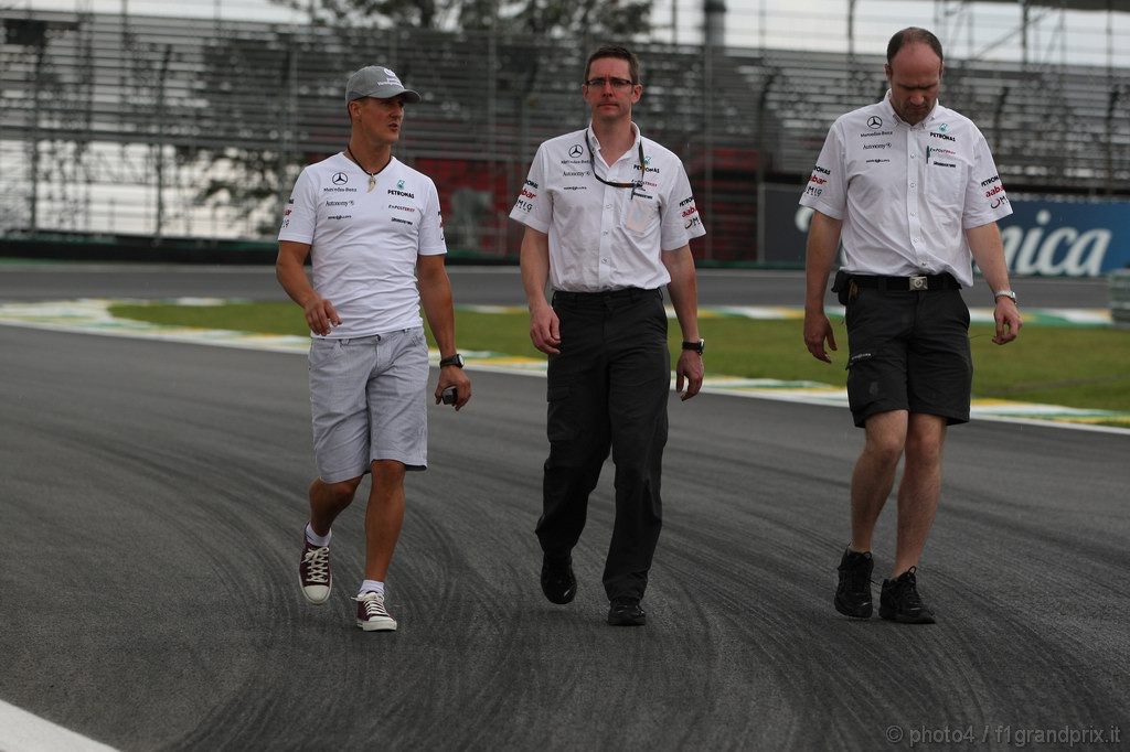 GP Brasile, Giovedi', Michael Schumacher (GER), Mercedes GP  F1 Team, MGP W01 