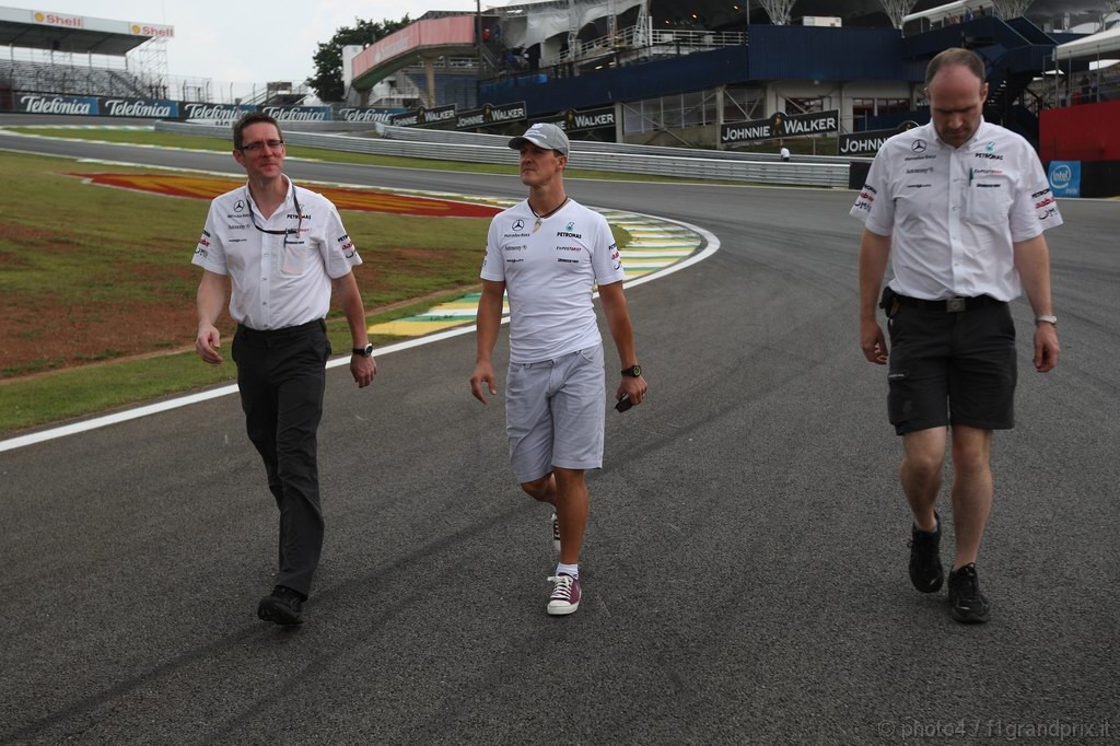 GP Brasile, Giovedi', Michael Schumacher (GER), Mercedes GP  F1 Team, MGP W01 