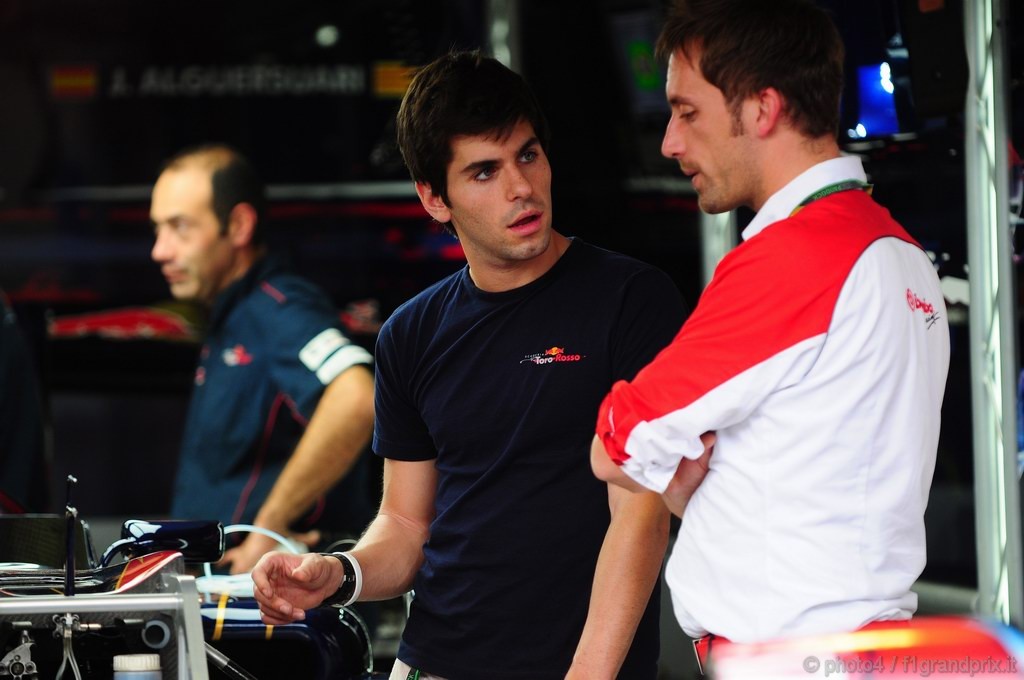 GP Brasile, Giovedi', Jaime Alguersuari (SPA), Scuderia Toro Rosso, STR5 