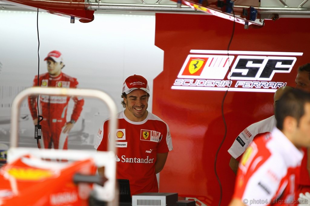 GP Brasile, Giovedi', Fernando Alonso (ESP), Ferrari, F10 