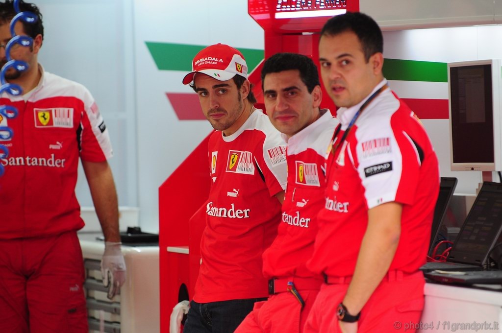 GP Brasile, Giovedi', Fernando Alonso (ESP), Ferrari, F10 