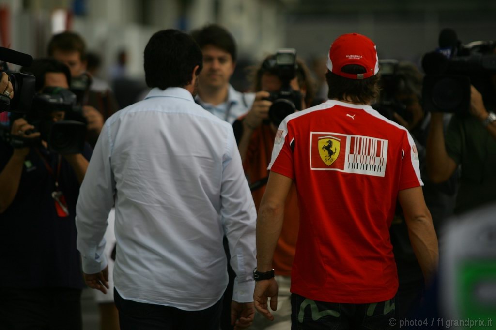 GP Brasile, Giovedi', Fernando Alonso (ESP), Ferrari, F10 