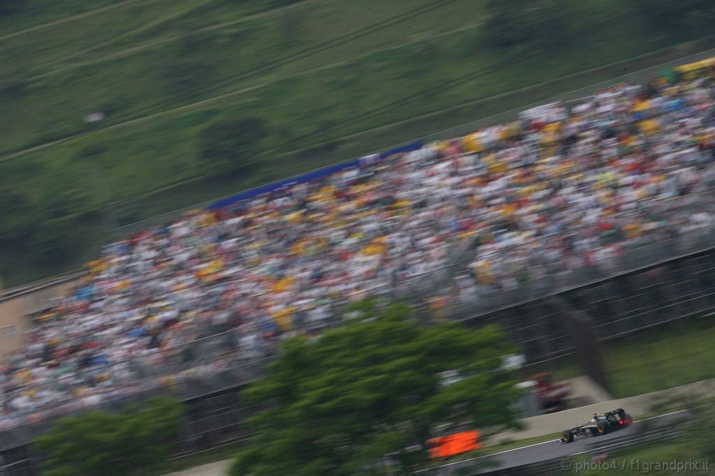 GP Brasile, Prove Libere 3, Sabato, Jarno Trulli (ITA), Lotus Racing, T127 