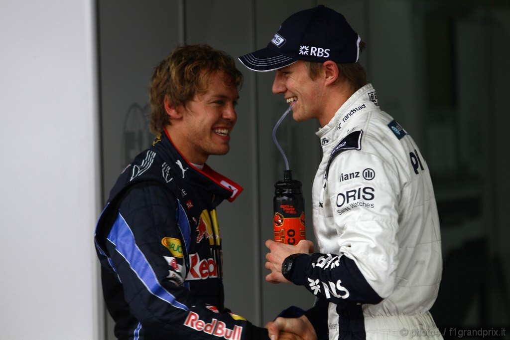 GP Brasile, Qualifiche, Sebastian Vettel (GER), Red Bull Racing, RB6 secondo e Nico Hulkenberg (GER), Williams, FW32 pole position 