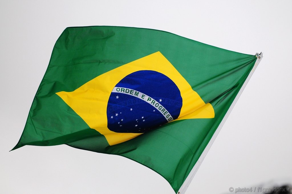 GP Brasile, Qualifiche, Brazil flag