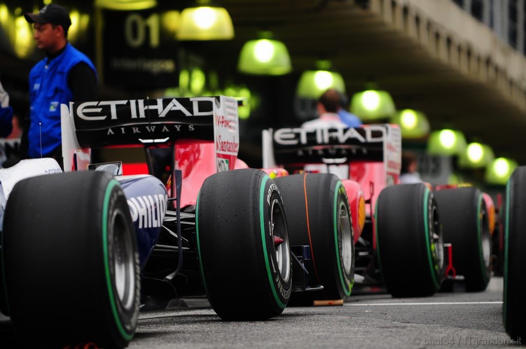 GP Brasile, Qualifiche, Felipe Massa (BRA), Ferrari, F10 e Fernando Alonso (ESP), Ferrari, F10 