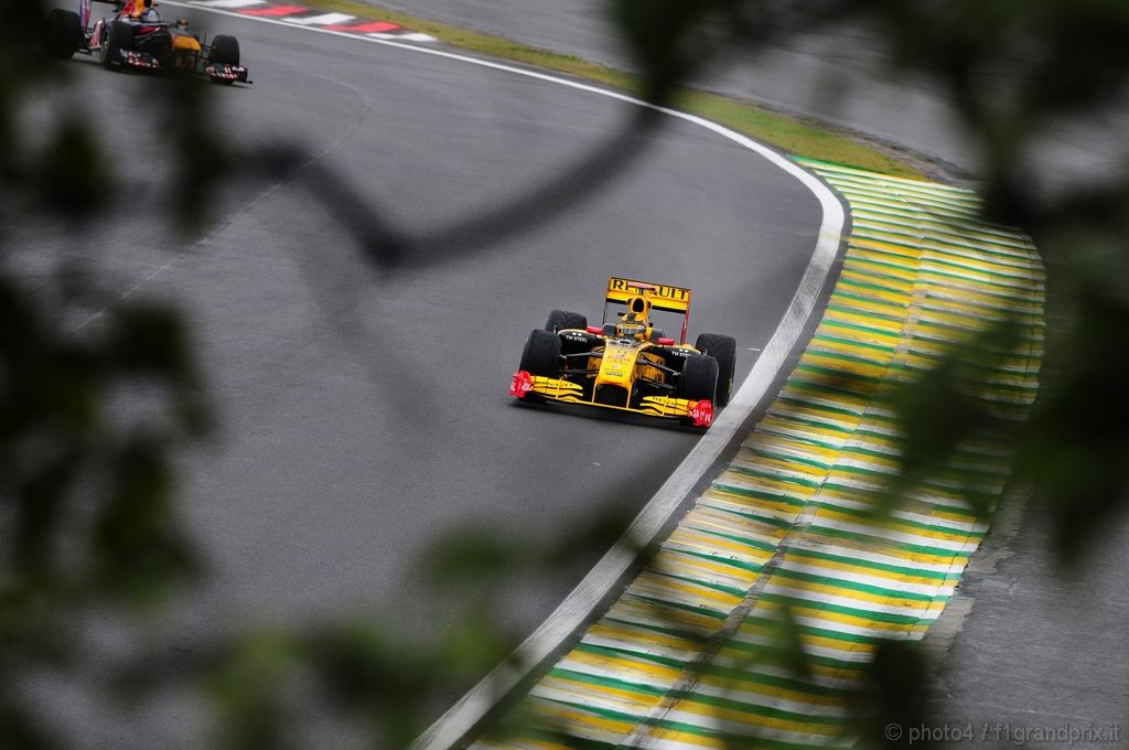 GP Brasile, Qualifiche, Robert Kubica (POL), Renault F1 Team, R30 
