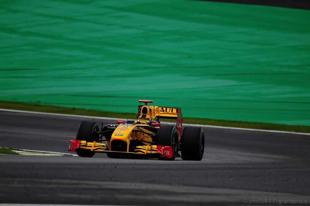 GP Brasile, Qualifiche, Robert Kubica (POL), Renault F1 Team, R30 