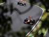 GP Brasile, Qualifiche, Sebastian Vettel (GER), Red Bull Racing, RB6 davanti a Michael Schumacher (GER), Mercedes GP  F1 Team, MGP W01 