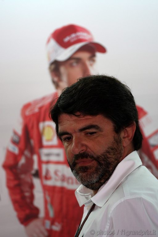 GP Brasile, Prove Libere 1, Venerdi', Luis Garcia Abad (ESP), manager of Fernando Alonso (ESP) 