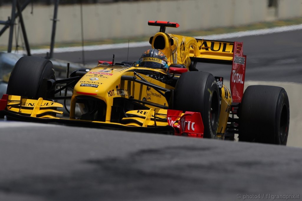 GP Brasile, Prove Libere 1, Venerdi', Robert Kubica (POL), Renault F1 Team, R30 
