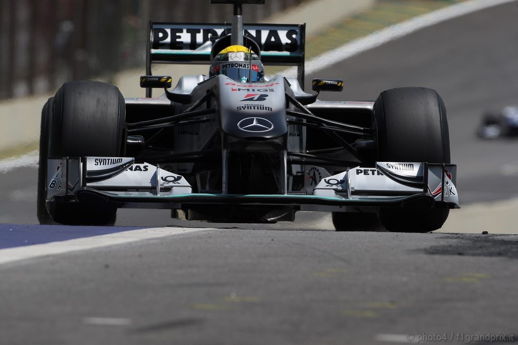 GP Brasile, Prove Libere 1, Venerdi', Nico Rosberg (GER), Mercedes GP F1 Team, MGP W01 