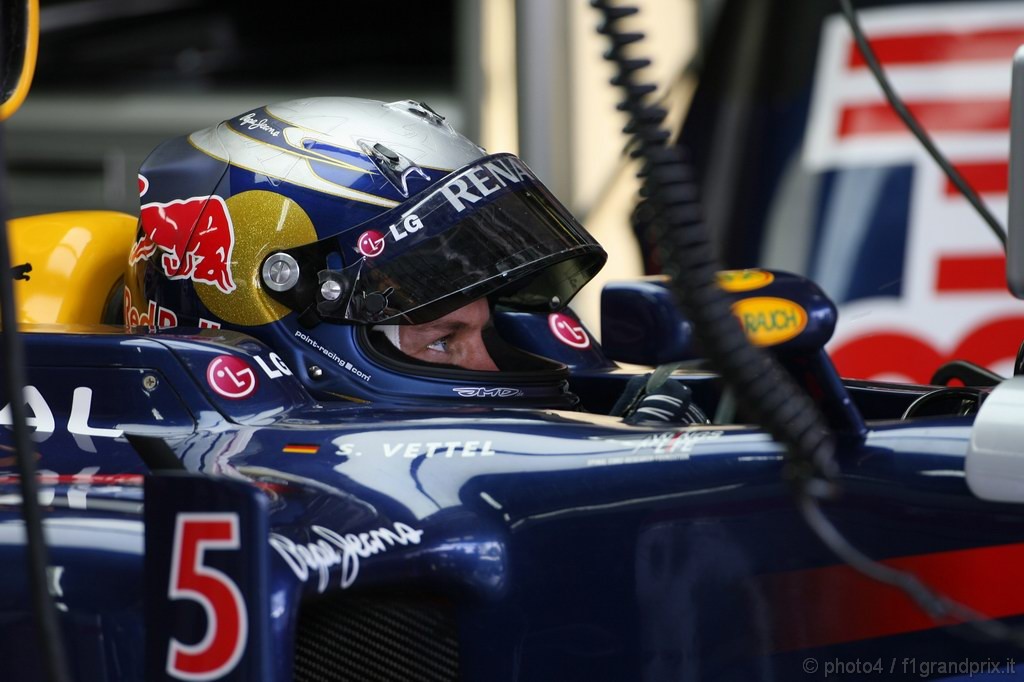 GP Brasile, Prove Libere 1, Venerdi', Sebastian Vettel (GER), Red Bull Racing, RB6 
