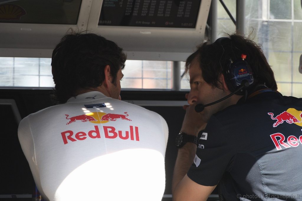 GP Brasile, Prove Libere 1, Venerdi', Mark Webber (AUS), Red Bull Racing, RB6 