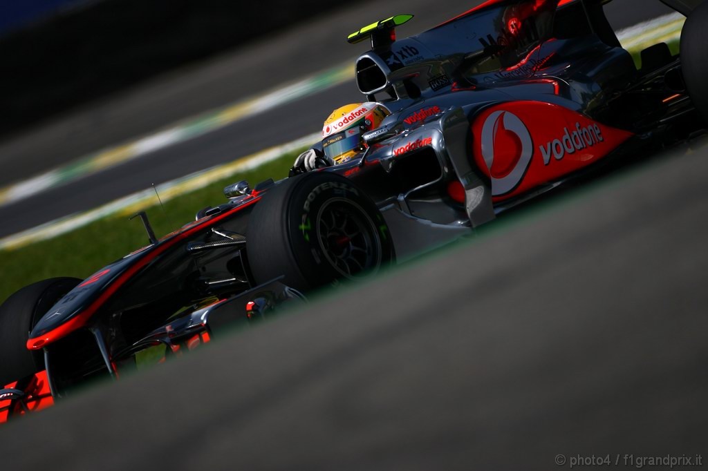 GP Brasile, Prove Libere 1, Venerdi', Lewis Hamilton (GBR), McLaren  Mercedes, MP4-25 