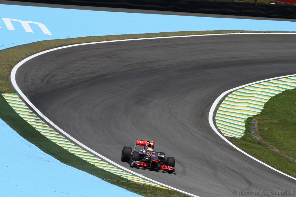 GP Brasile, Prove Libere 1, Venerdi', Lewis Hamilton (GBR), McLaren  Mercedes, MP4-25 