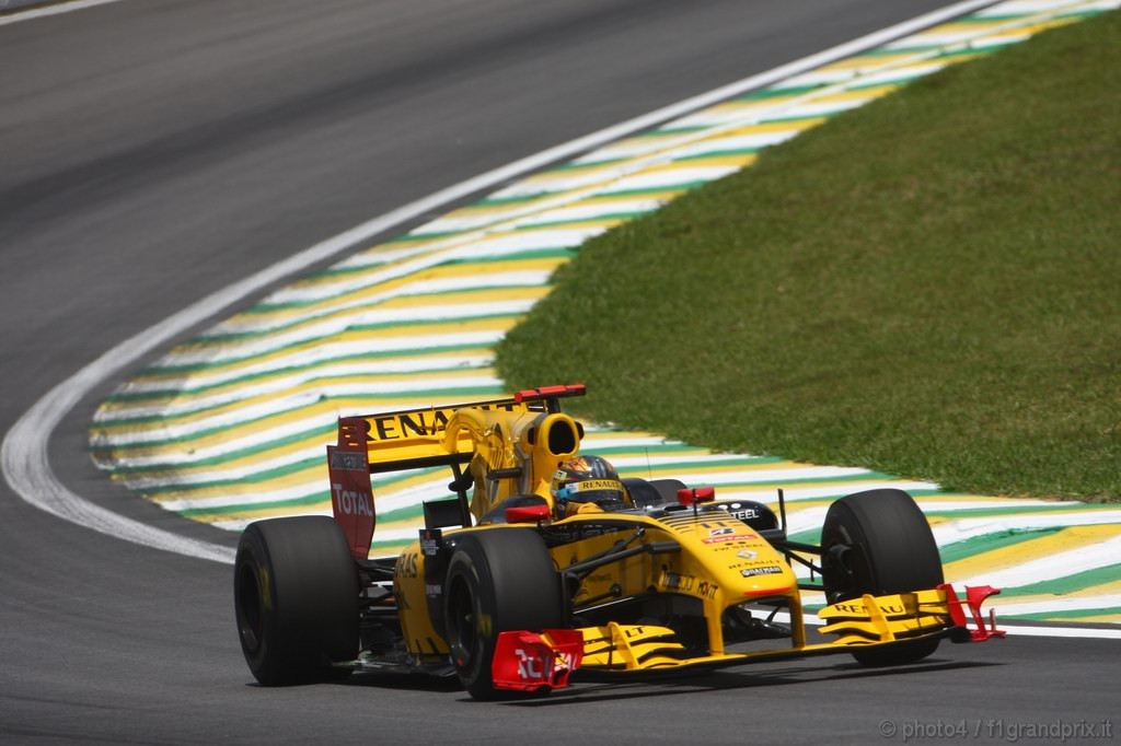 GP Brasile, Prove Libere 1, Venerdi', Robert Kubica (POL), Renault F1 Team, R30 