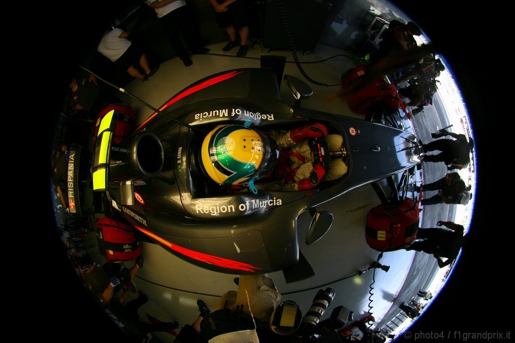 GP Brasile, Prove Libere 1, Venerdi', Bruno Senna (BRA), Hispania Racing F1 Team (HRT), F110 