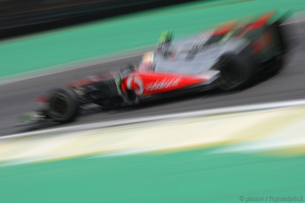GP Brasile, Prove Libere 2, Venerdi', Lewis Hamilton (GBR), McLaren  Mercedes, MP4-25 