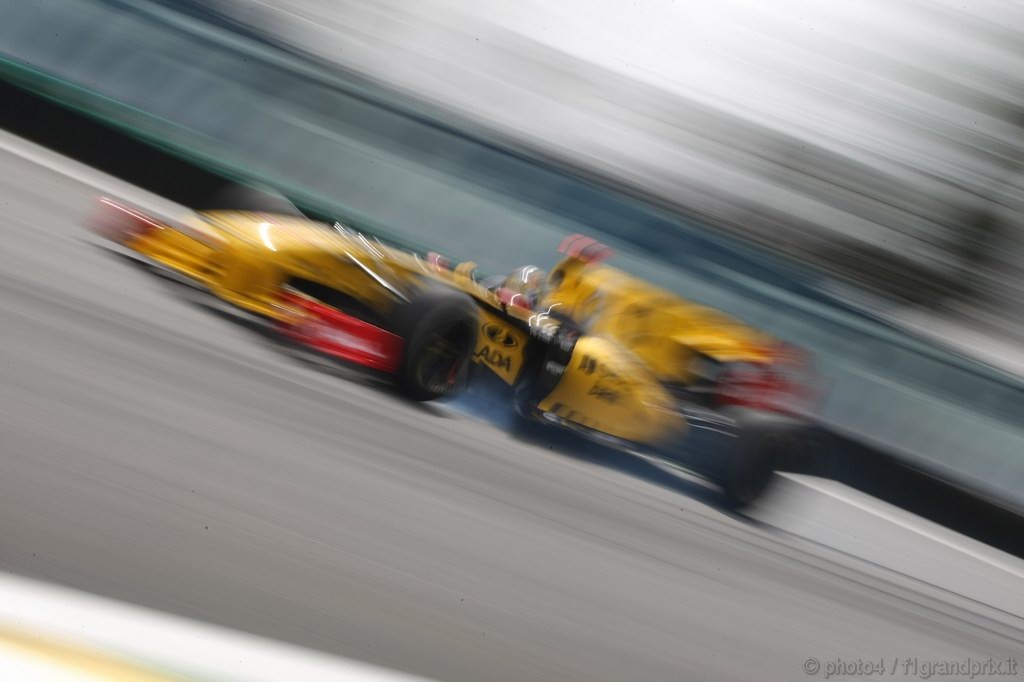 GP Brasile, Prove Libere 2, Venerdi', Robert Kubica (POL), Renault F1 Team, R30 