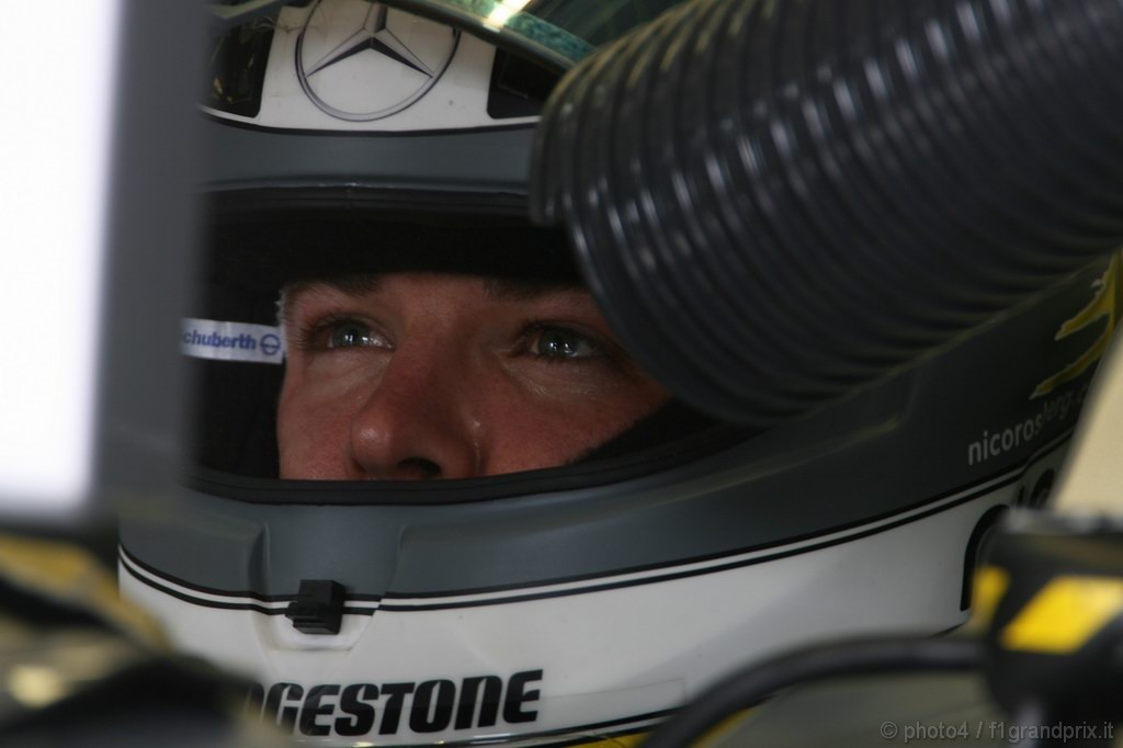 GP Brasile, Prove Libere 2, Venerdi', Nico Rosberg (GER), Mercedes GP F1 Team, MGP W01 