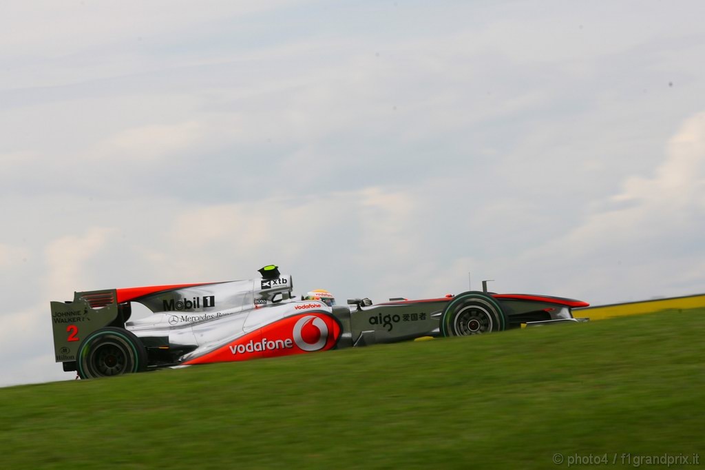 GP Brasile, Prove Libere 2, Venerdi', Lewis Hamilton (GBR), McLaren  Mercedes, MP4-25 