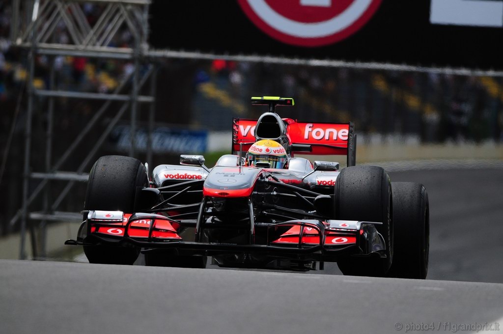 GP Brasile, Prove Libere 2, Venerdi', Lewis Hamilton (GBR), McLaren  Mercedes, MP4-25 