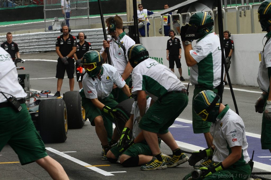 GP Brasile, Prove Libere 2, Venerdi', Mechanics Lotus