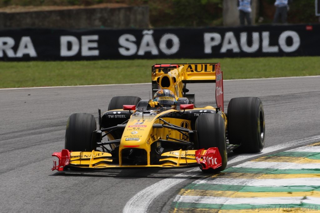 GP Brasile, Prove Libere 2, Venerdi', Robert Kubica (POL), Renault F1 Team, R30 