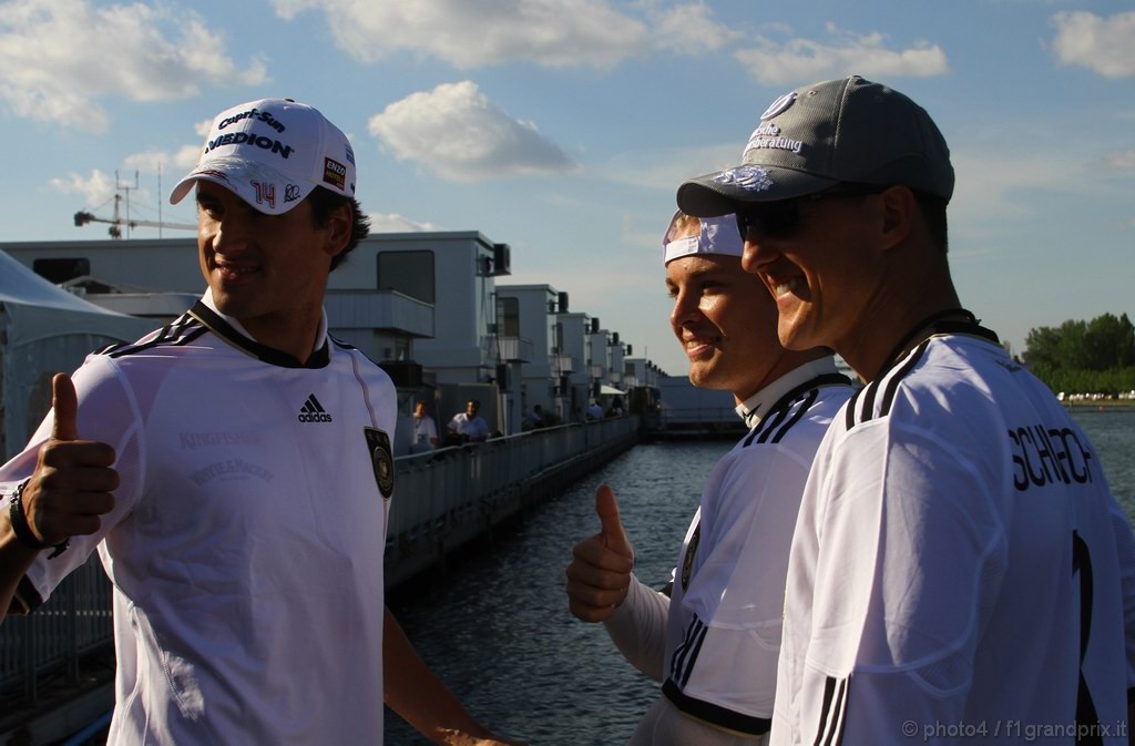GP Canada, Venerdi', Adrian Sutil (GER), Force India F1 Team, VJM03, Michael Schumacher (GER), Mercedes GP  F1 Team, MGP W01 e Nico Rosberg (GER), Mercedes GP F1 Team, MGP W01 