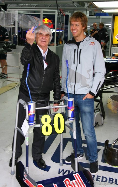 GP Corea, Domenica, Bernie Ecclestone (GBR) turns 80 next week e for a special birthday present the Red Bull team have given him a Zimmer frame with Sebastian Vettel (GER), Red Bull Racing, RB6 with Sebastian Vettel (GER), Red Bull Racing, RB6