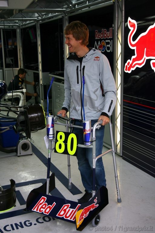 GP Corea, Domenica, Sebastian Vettel (GER), Red Bull Racing, RB6 