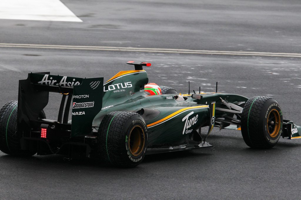 GP Corea, 2010 Korean Grand Prix - Domenica
Korea International Circuit, Yeongam-Gun,South Korea.
24th October 2010.
World Copyright:Charles Coates/LAT Photographic
ref: Digital Image DX5J7233