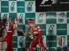 GP Corea, Gara, Fernando Alonso (ESP), Ferrari, F10 vincitore e Christian Dyer (AUS), Ferrari Gara Engineer 