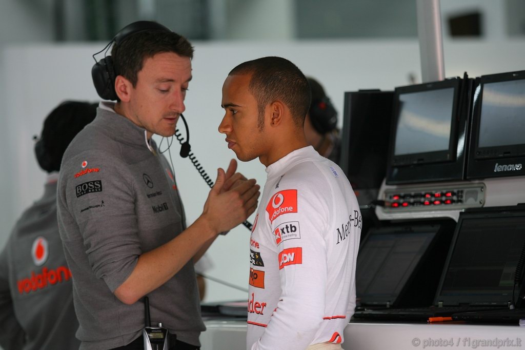 GP Corea, Prove Libere 3, Sabato, Lewis Hamilton (GBR), McLaren  Mercedes, MP4-25 