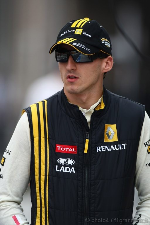 GP Corea, Prove Libere 3, Sabato, Robert Kubica (POL), Renault F1 Team, R30 