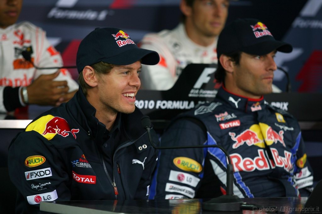 GP Corea, Giovedi', Conferenza Stampa, Sebastian Vettel (GER), Red Bull Racing, RB6 e Mark Webber (AUS), Red Bull Racing, RB6