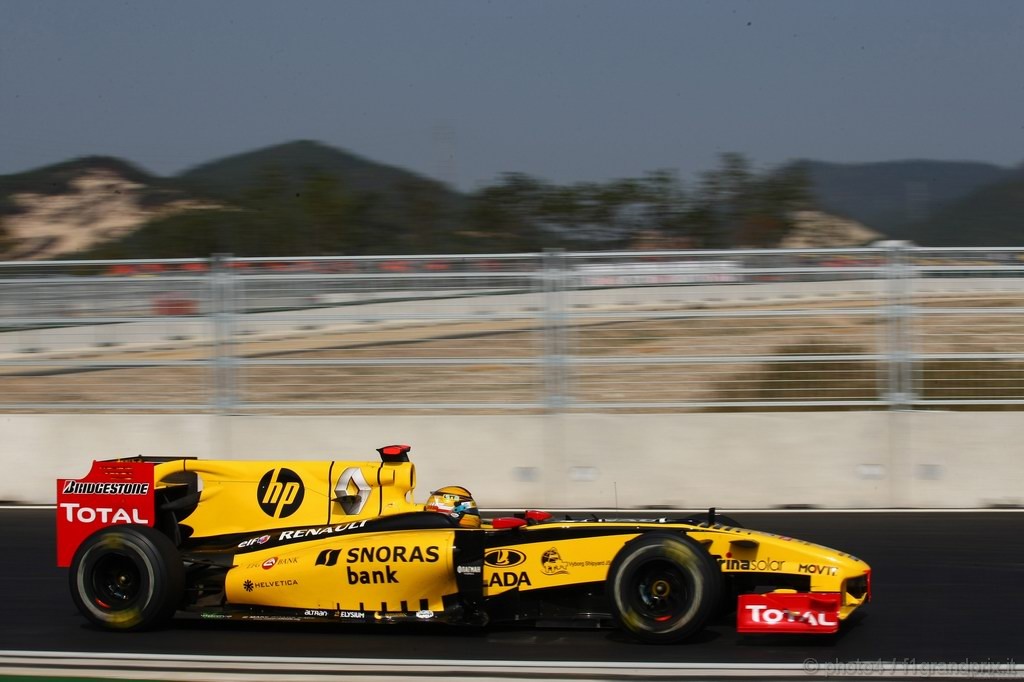 GP Corea, Prove Libere 1, Venerdi', Robert Kubica (POL), Renault F1 Team, R30