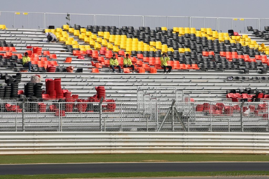 GP Corea, Prove Libere 1, Venerdi', Atmosfera