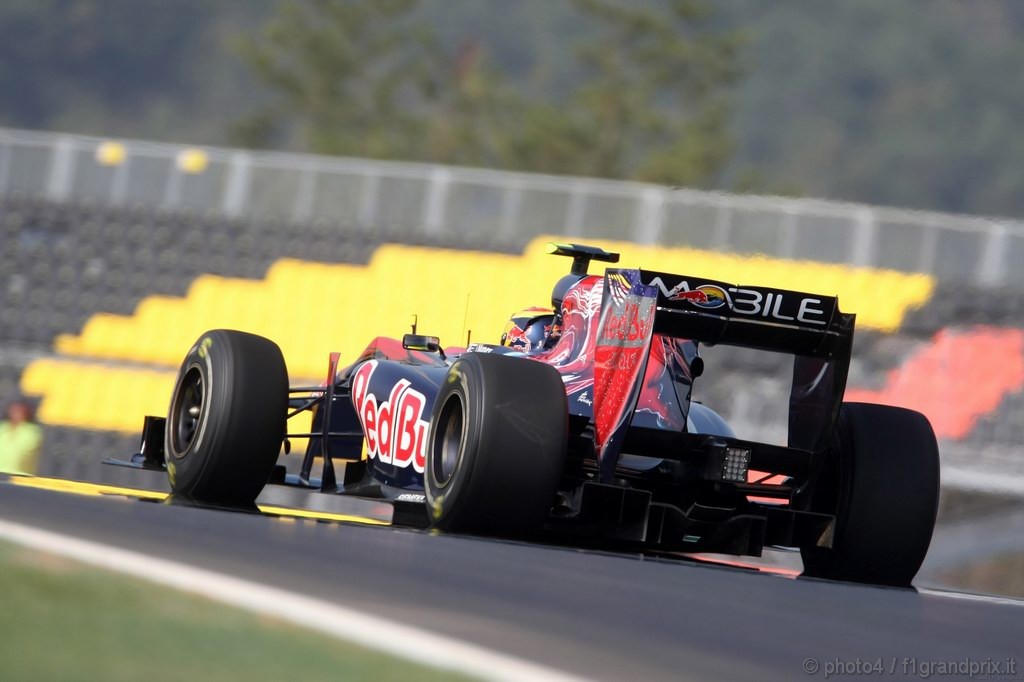 GP Corea, Prove Libere 1, Venerdi', Mark Webber (AUS), Red Bull Racing, RB6