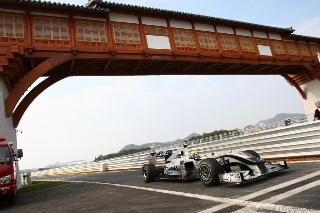 GP Corea, Prove Libere 2, Venerdi', Nico Rosberg (GER), Mercedes GP F1 Team, MGP W01 