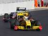 GP Corea, Prove Libere 1, Venerdi', Vitaly Petrov (RUS), Renault F1 Team, R30 e and Bruno Senna (BRA), Hispania Racing F1 Team (HRT), F110 