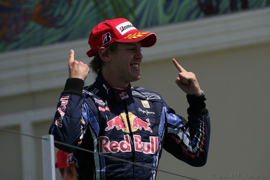 GP Europa, Gara, Sebastian Vettel (GER), Red Bull Racing, RB6 vincitore 