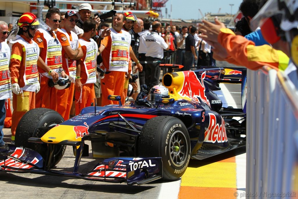 GP Europa, Gara, Sebastian Vettel (GER), Red Bull Racing, RB6 vincitore 